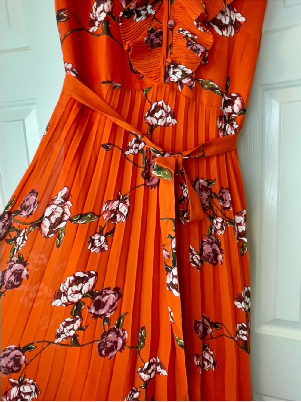 Lulus Red Orange Floral Pleated Chiffon Maxi Dress Open Back Size M - Picture 11 of 13
